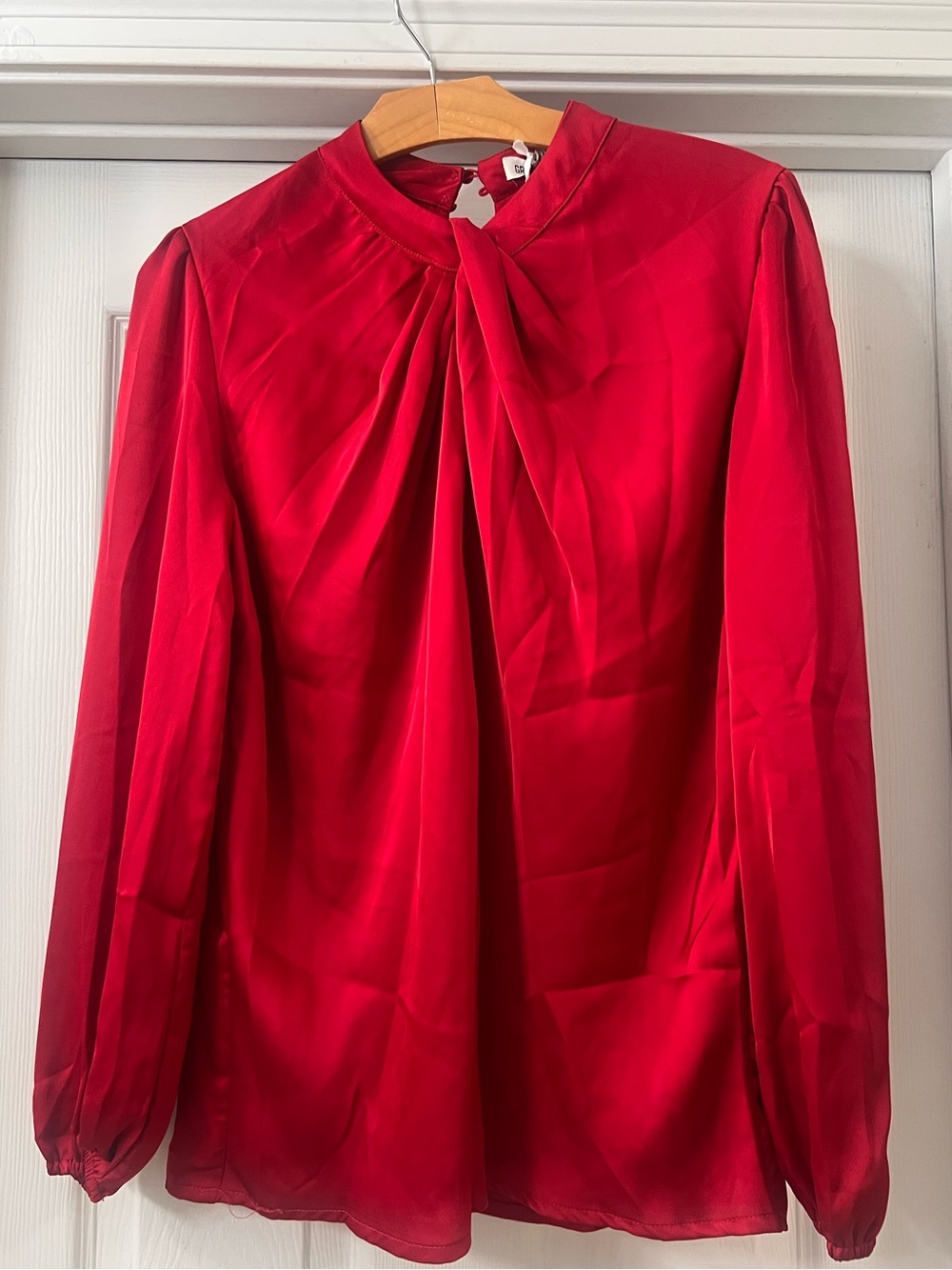Grace Karin Red Pleated-Neck Long Sleeve Blouse Silky Feel Sz Small